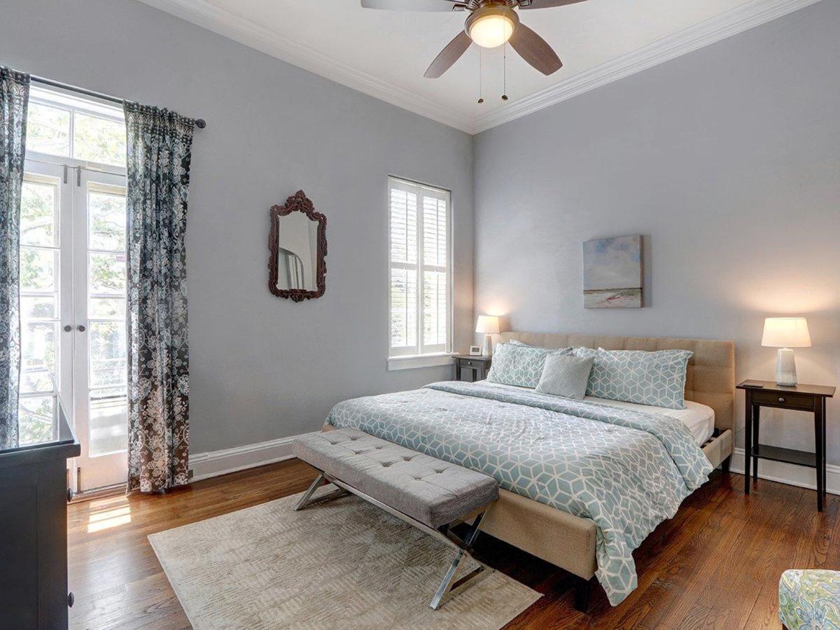 Charm On Liberty Apartment Savannah Bagian luar foto